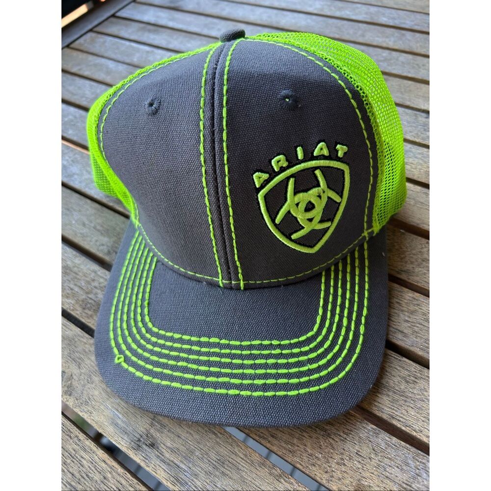 Ariat green gray snapback hat‎